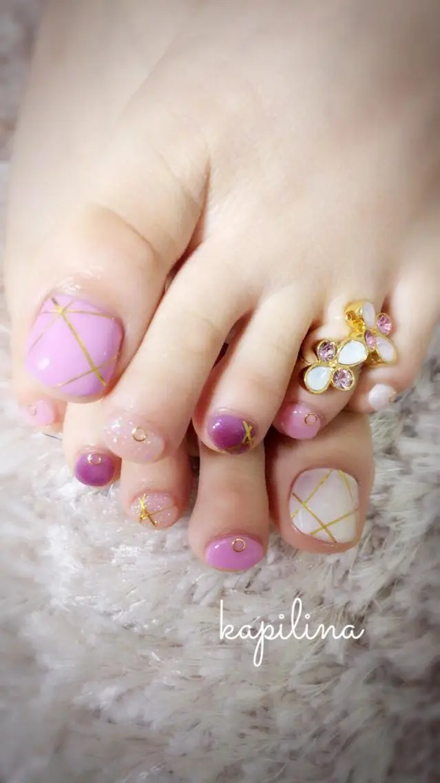 ミディアム kapilina salonの眉毛・アイブロウイメージ