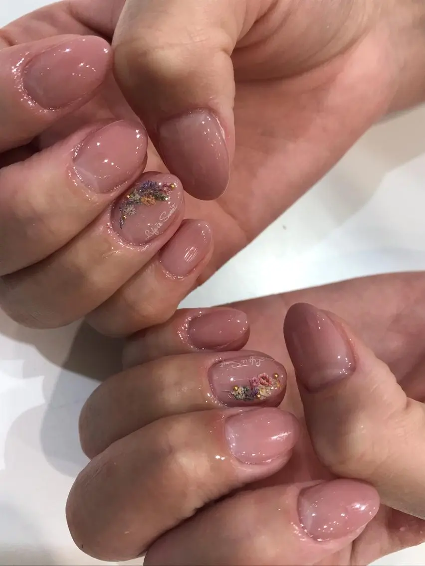 ネイル ハンドネイル ハンドケア Charme. NOBUKOのネイルデザイン
