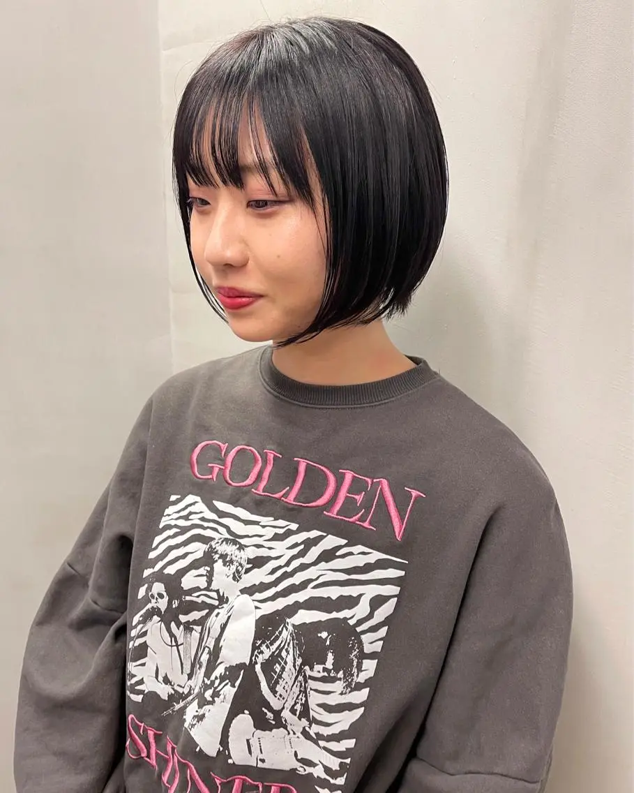 ミディアム カラー パーマ ヘアアレンジ メンズ キッズ ネイル マツエク・マツパ アイブロウ メンズ就活ヘア 黒髪 ブルーカラー ブルーブラック ブルー tatsumi/ボブ ウルフ/レイヤーのヘアスタイル