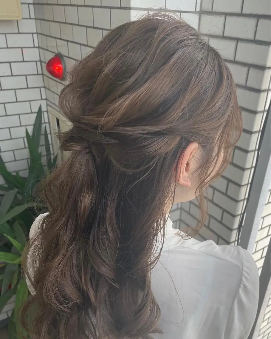 ロング ヘアアレンジ キッズ ハーフアップ 韓国風ヘア ヘアメイク10年から 美容師💄Anriのヘアスタイル