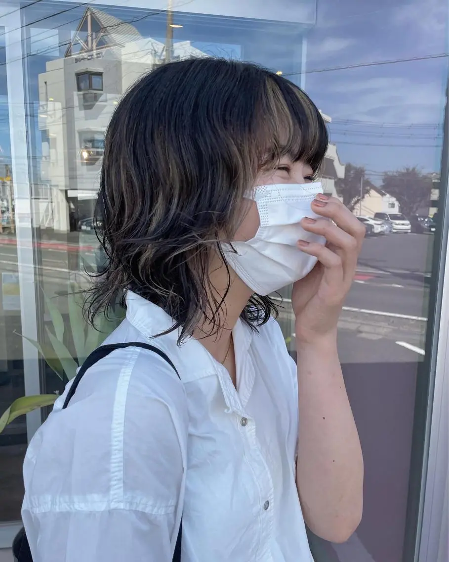 ミディアム カラー バレイヤージュ ブリーチ ケアブリーチ 透明感カラー デザインカラー ブリーチ/韓国 ひなたのヘアスタイル