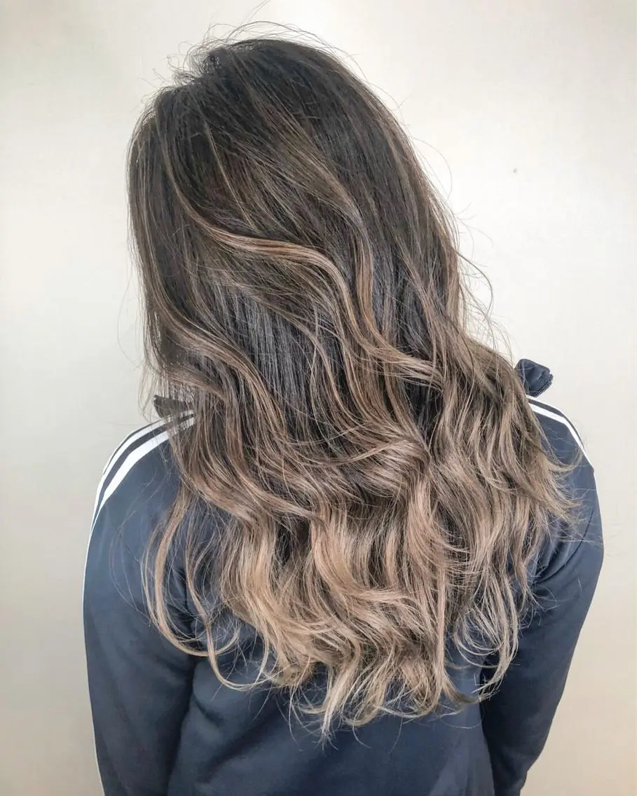 セミロング カラー ヘアカラー トリートメント 大橋 輝久のヘアスタイル