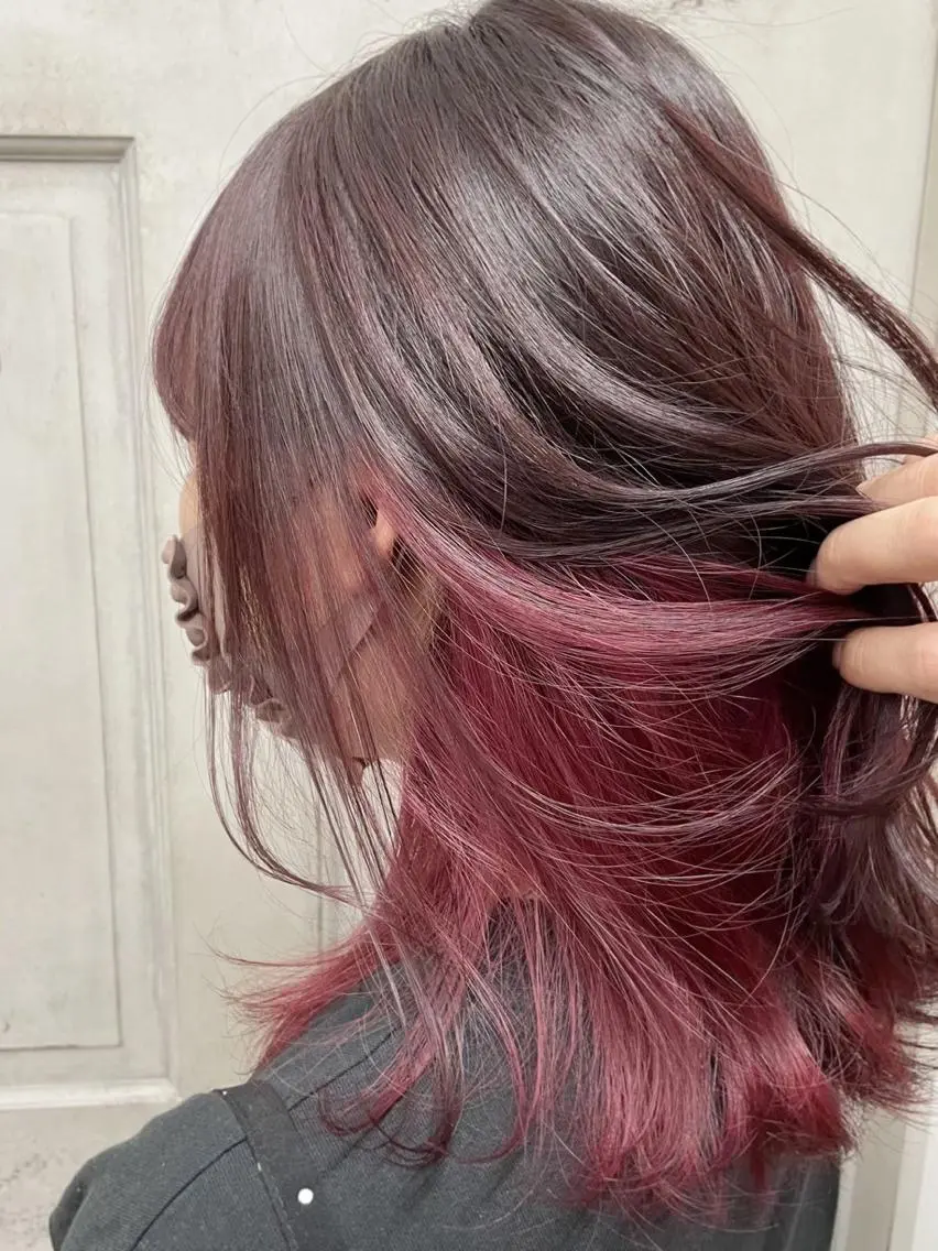 ミディアム カラー インナーカラー 🦭☪️Azumi 縮毛矯正☪️🦭のヘアスタイル
