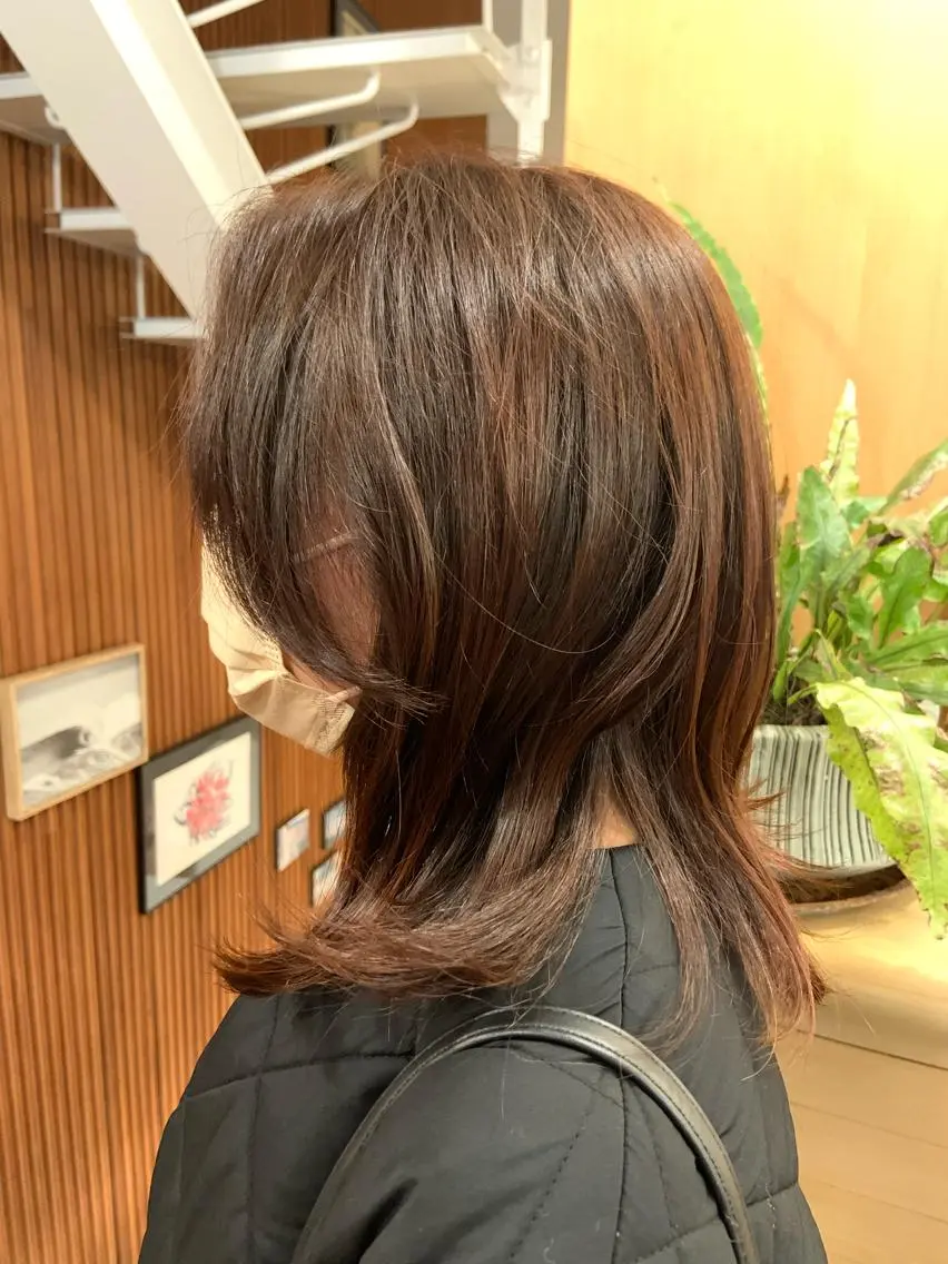 ミディアム カラー アオキ サキ💫のヘアスタイル