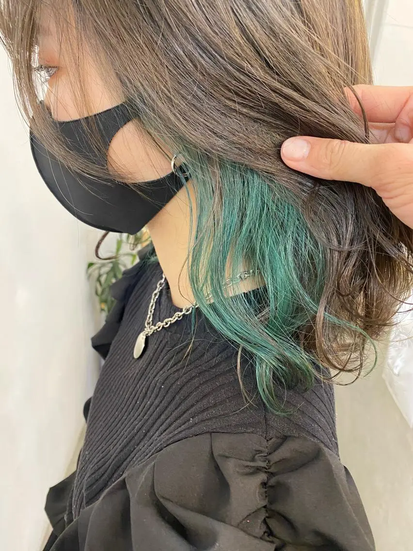 セミロング 🍃透明感スタイル yu-ka🍃のヘアスタイル