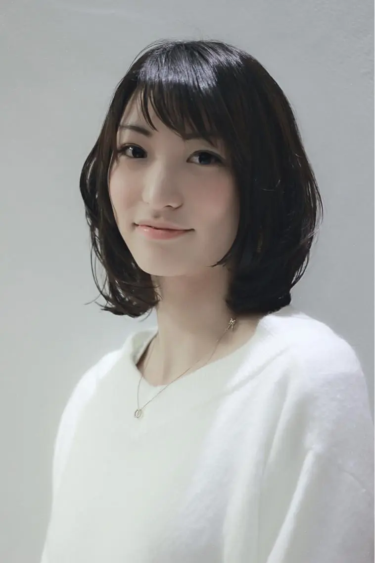 ミディアム セミロング レイヤーカット 川間 将彦のヘアスタイル