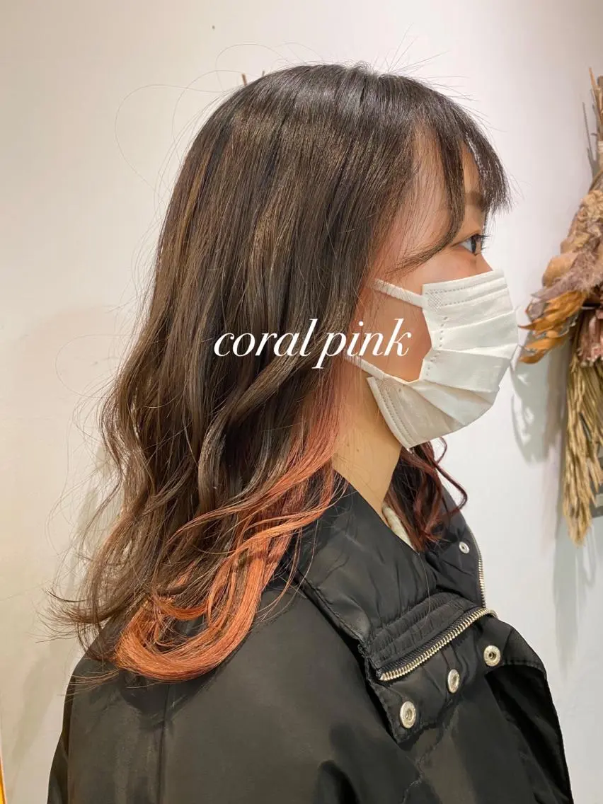 ミディアム カラー ヘアアレンジ ブリーチ インナーカラー ピンクカラー 高橋胡桃🪽 ディレクターのヘアスタイル