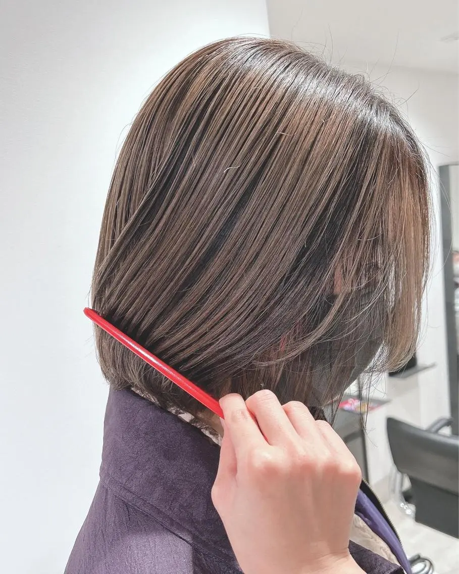 ショート カラー ブリーチ カット ヘアカラー トリートメント スキバサミを使わない カット🌼唯🌼のヘアスタイル