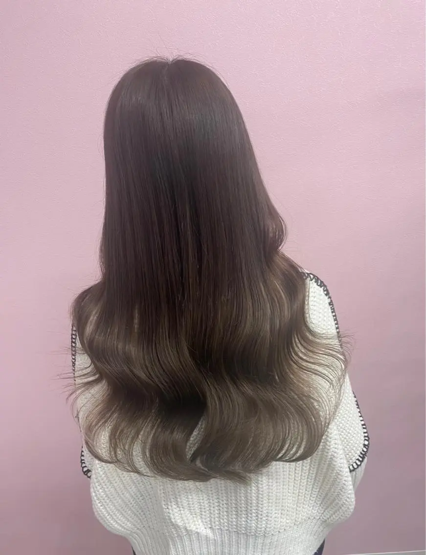 ロング PREss Yuiのヘアスタイル