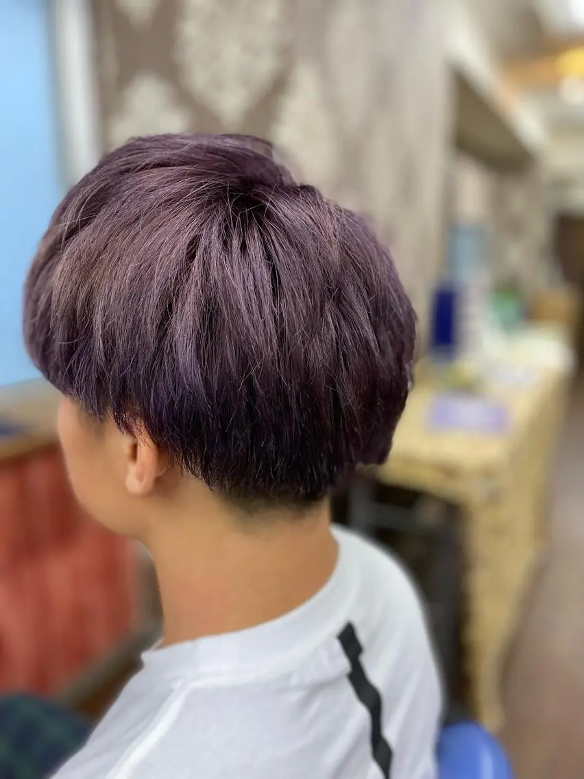 カラー masa ディレクターのヘアスタイル