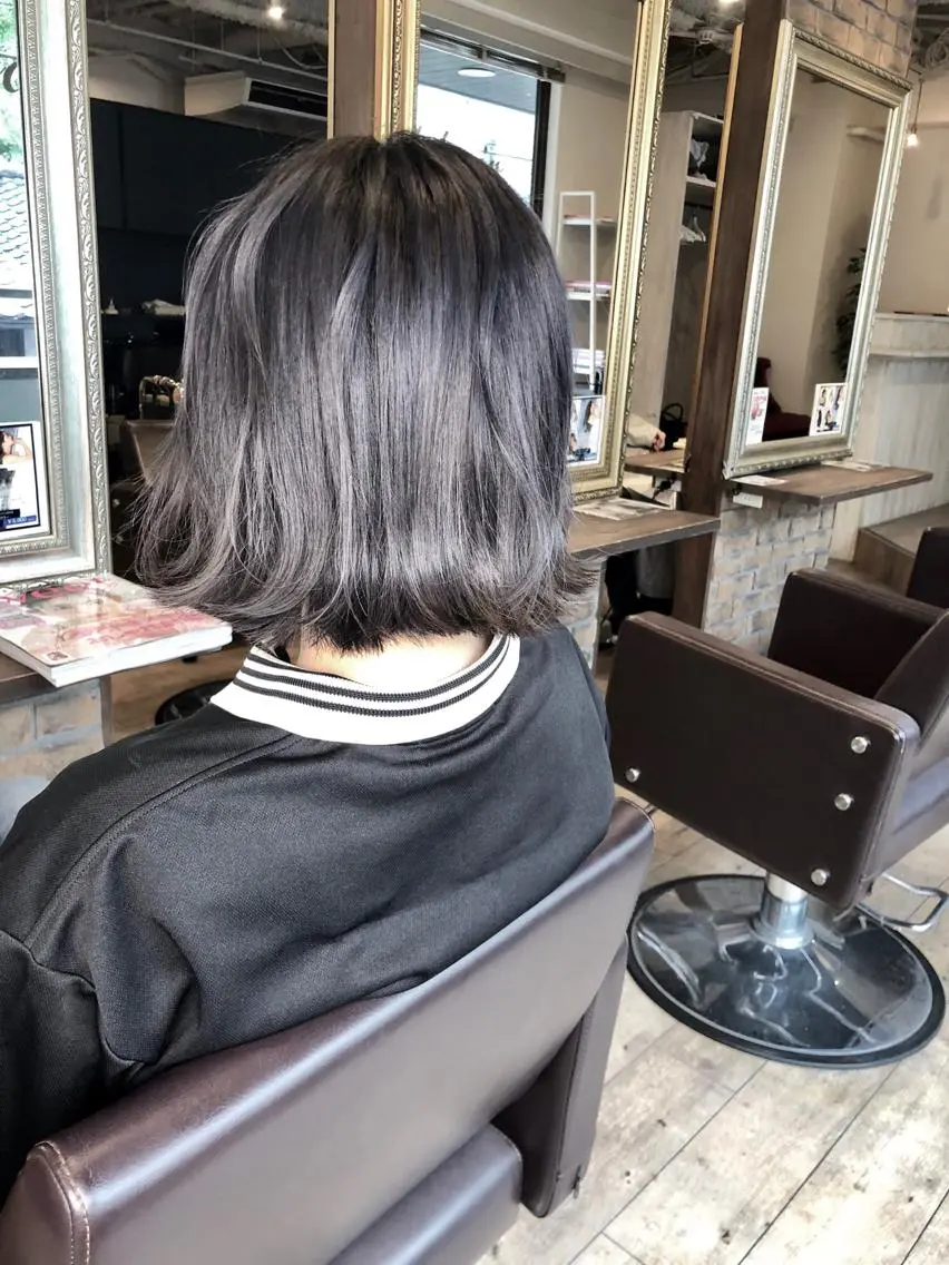 ショート カラー ブリーチ パープルカラー シルバー 美髪・艶髪特化美容師 RYOJIのヘアスタイル
