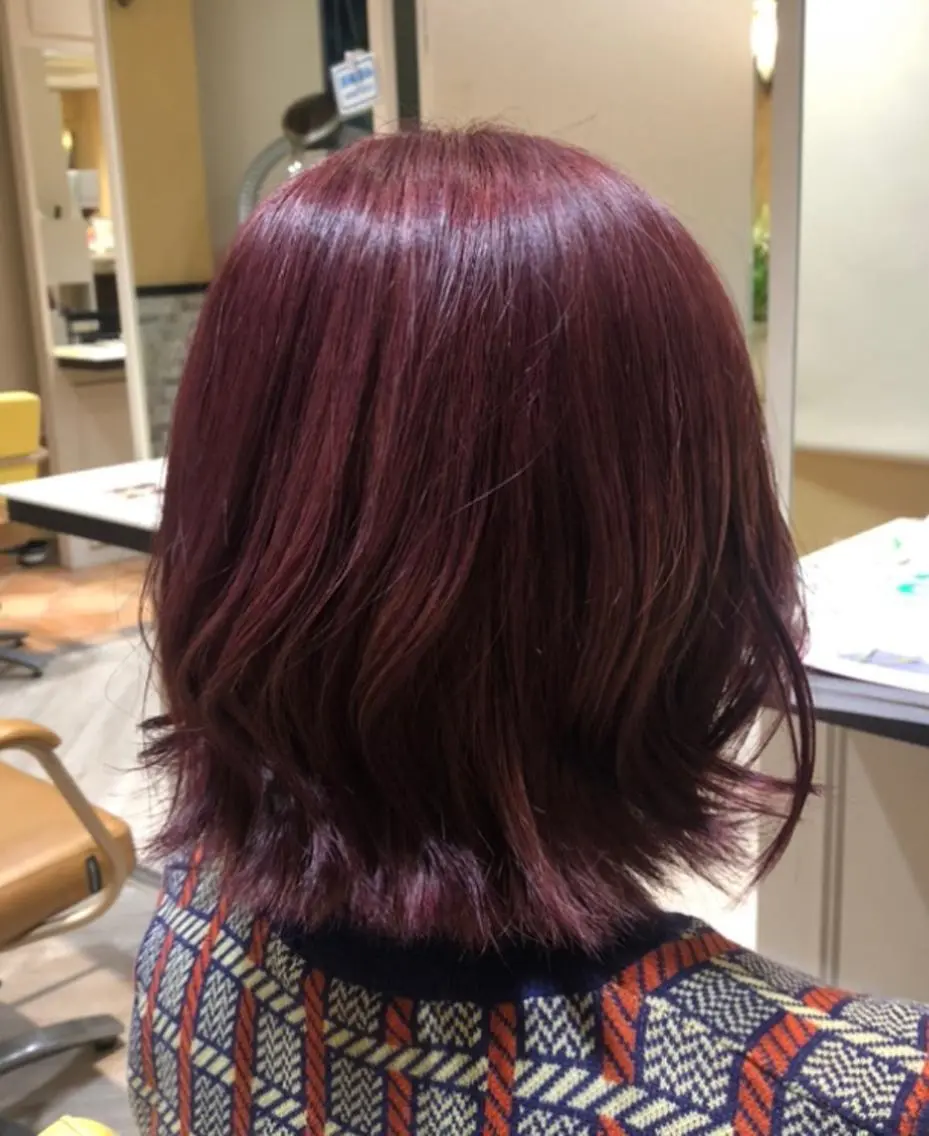 ミディアム カラー 平山 美緒のヘアスタイル