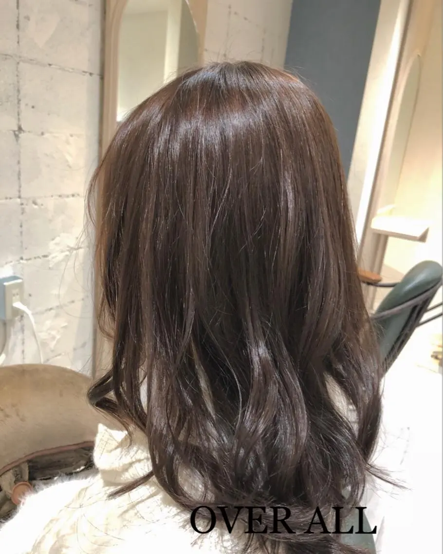 セミロング カラー グレージュ ラベンダーカラー ラベンダーグレージュ ラベンダーグレー カット ヘアカラー トリートメント 松田 和樹のヘアスタイル