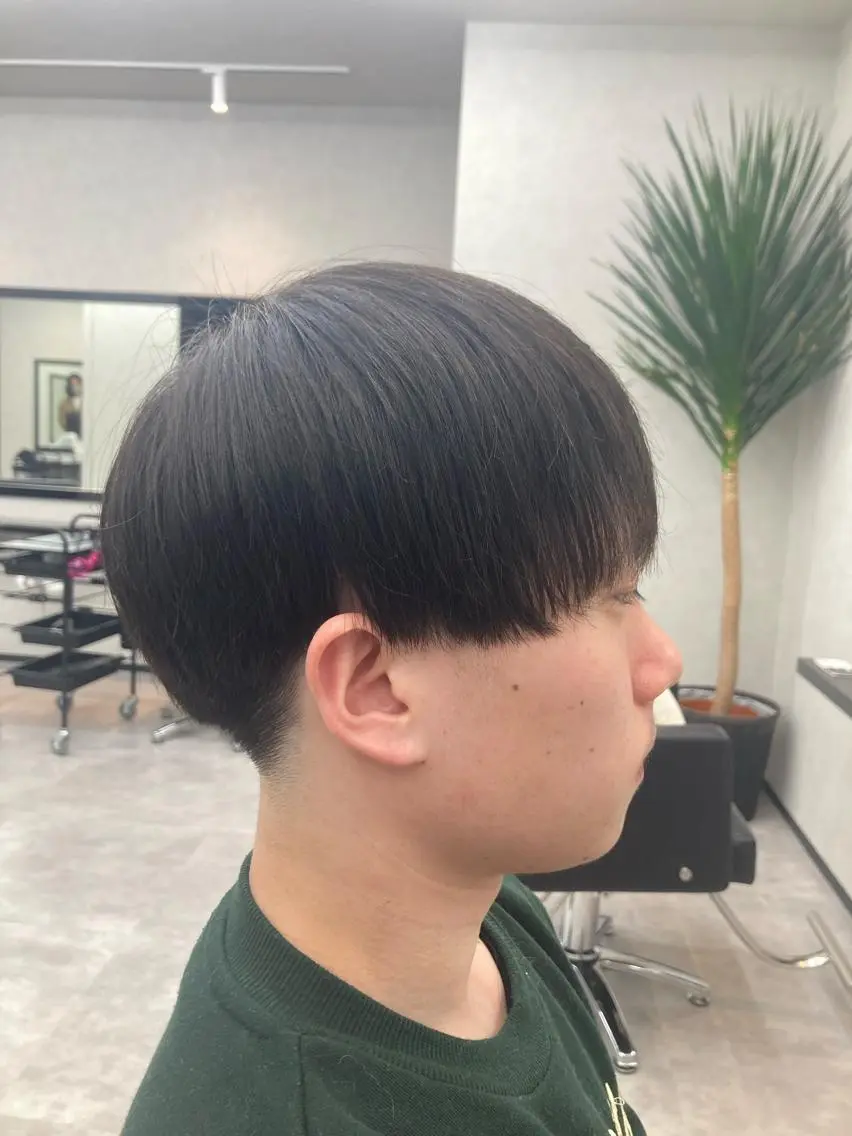 メンズ カット 鈴木 翔偉のヘアスタイル