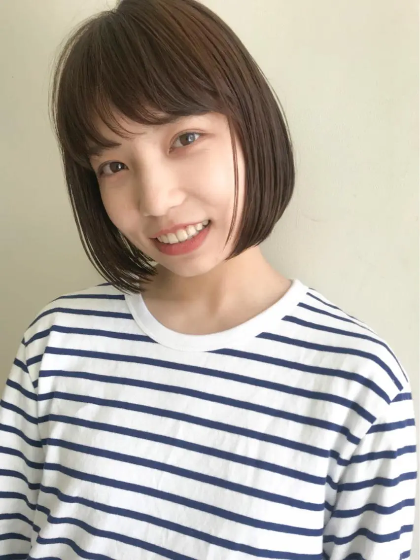 ショート カラー アッシュ ヘーゼル ボブ 貫洞 大介のヘアスタイル