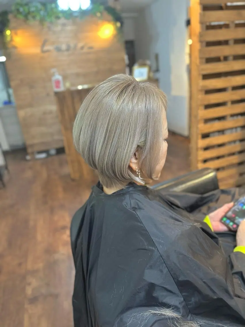 ショート カラー カット ヘアカラー トリートメント Luzir⭐︎ GEN⭐︎のヘアスタイル