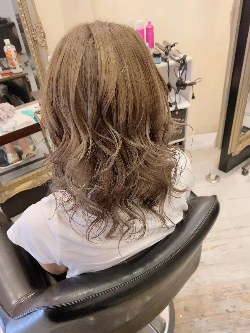 ロング カラー カット ヘアカラー トリートメント 💎JADE GRACE💎のヘアスタイル