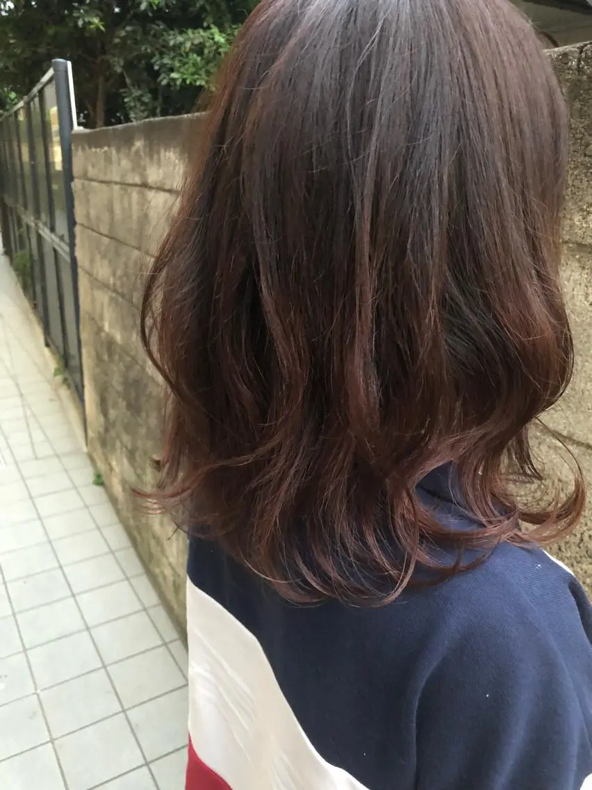 カラー ピンクカラー 【白髪ぼかし】 矢内　夏輝のヘアスタイル