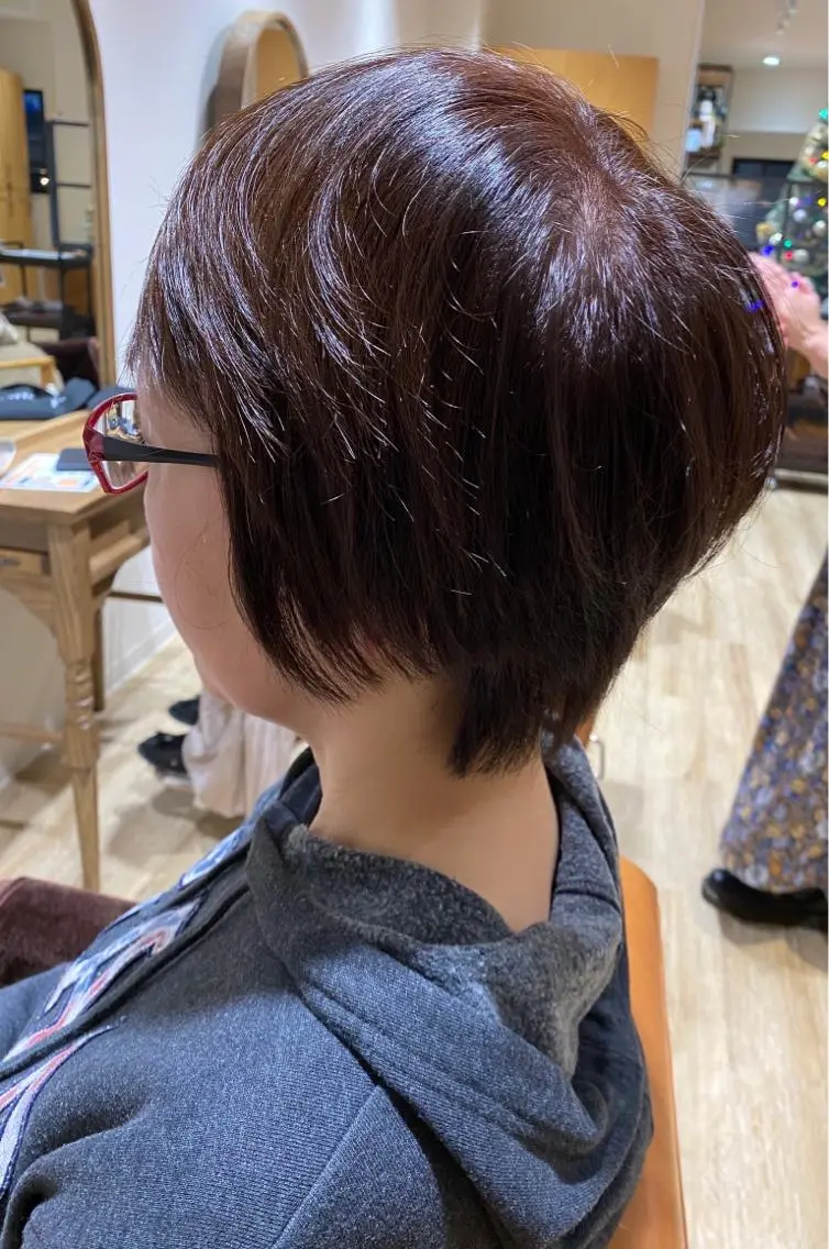 ショート カラー 田中 美沙希のヘアスタイル