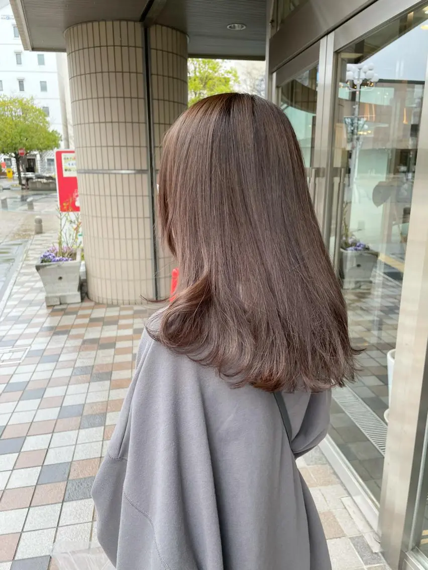 セミロング ヘアカラー キノシタ ナオユキのヘアスタイル