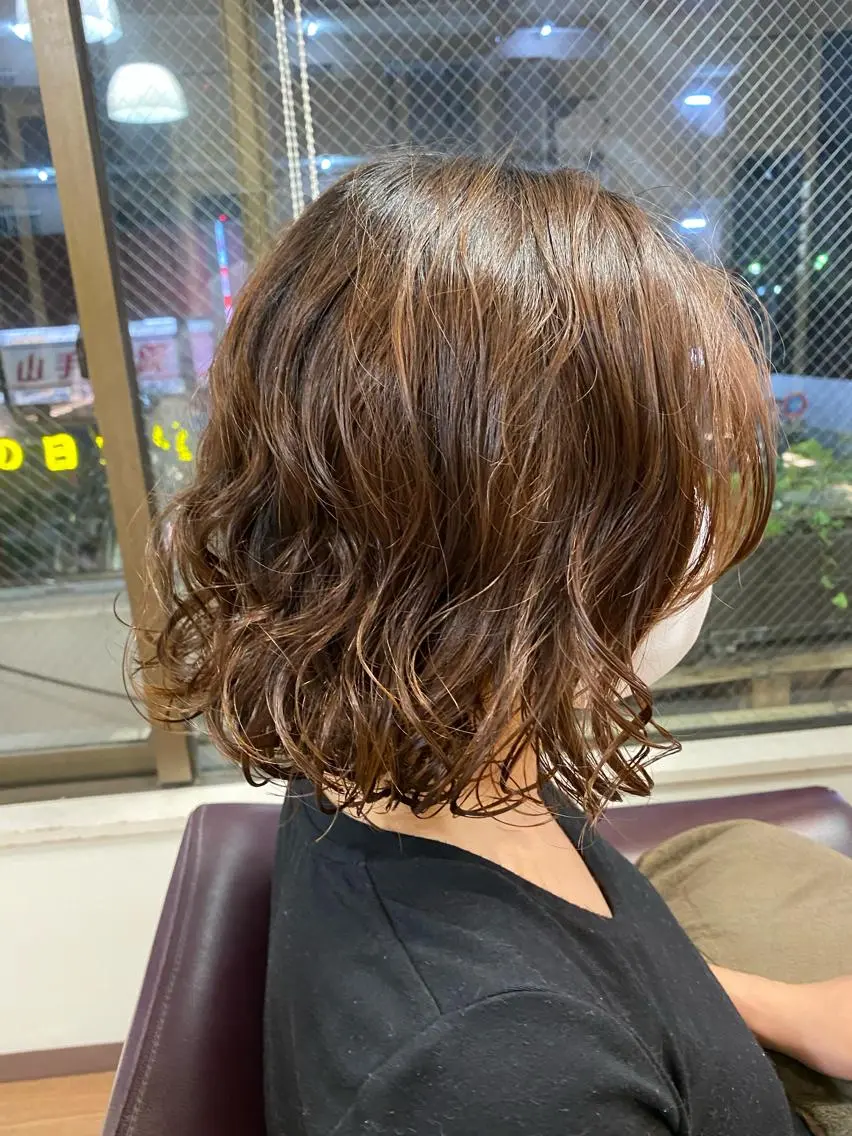 パーマ ボブ 佐川 絢のヘアスタイル