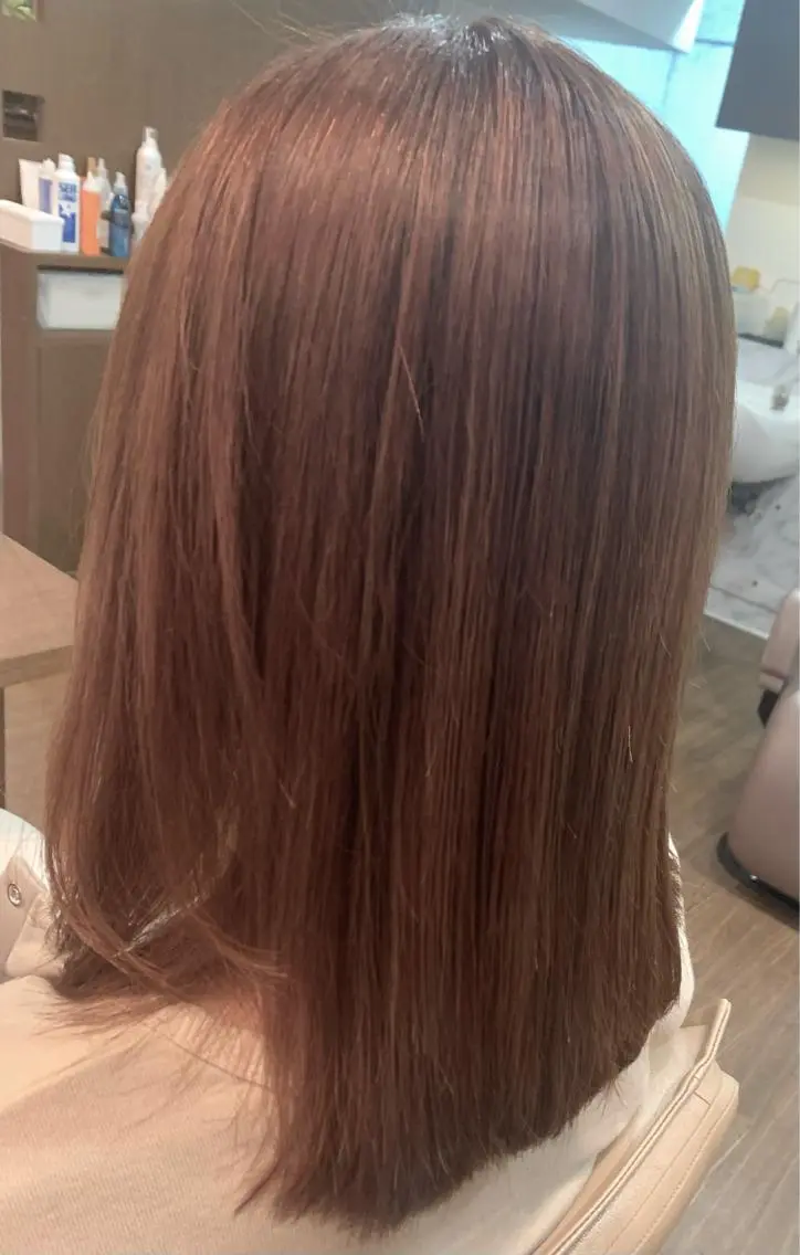 セミロング パーマ 縮毛矯正 coupe ciseauxのヘアスタイル