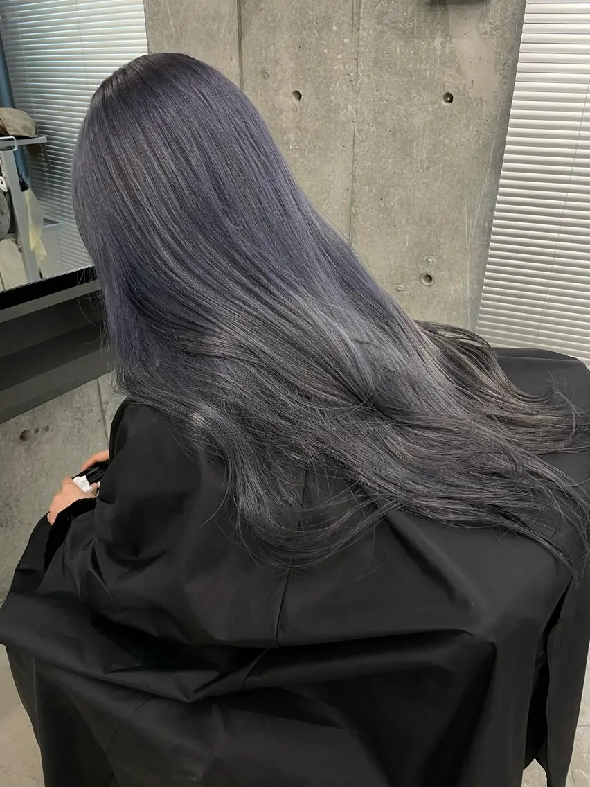 ロング カラー グレージュ カット ヘアカラー トリートメント 佐伯 和佳のヘアスタイル