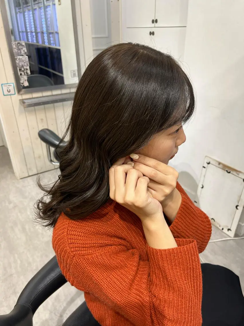 カラー ブラウンカラー 中村 彩夏のヘアスタイル
