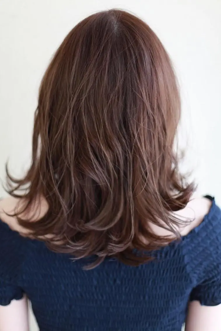 セミロング カラー イルミナカラー 髪質改善/縮毛矯正 /レイヤーカット岡部のヘアスタイル