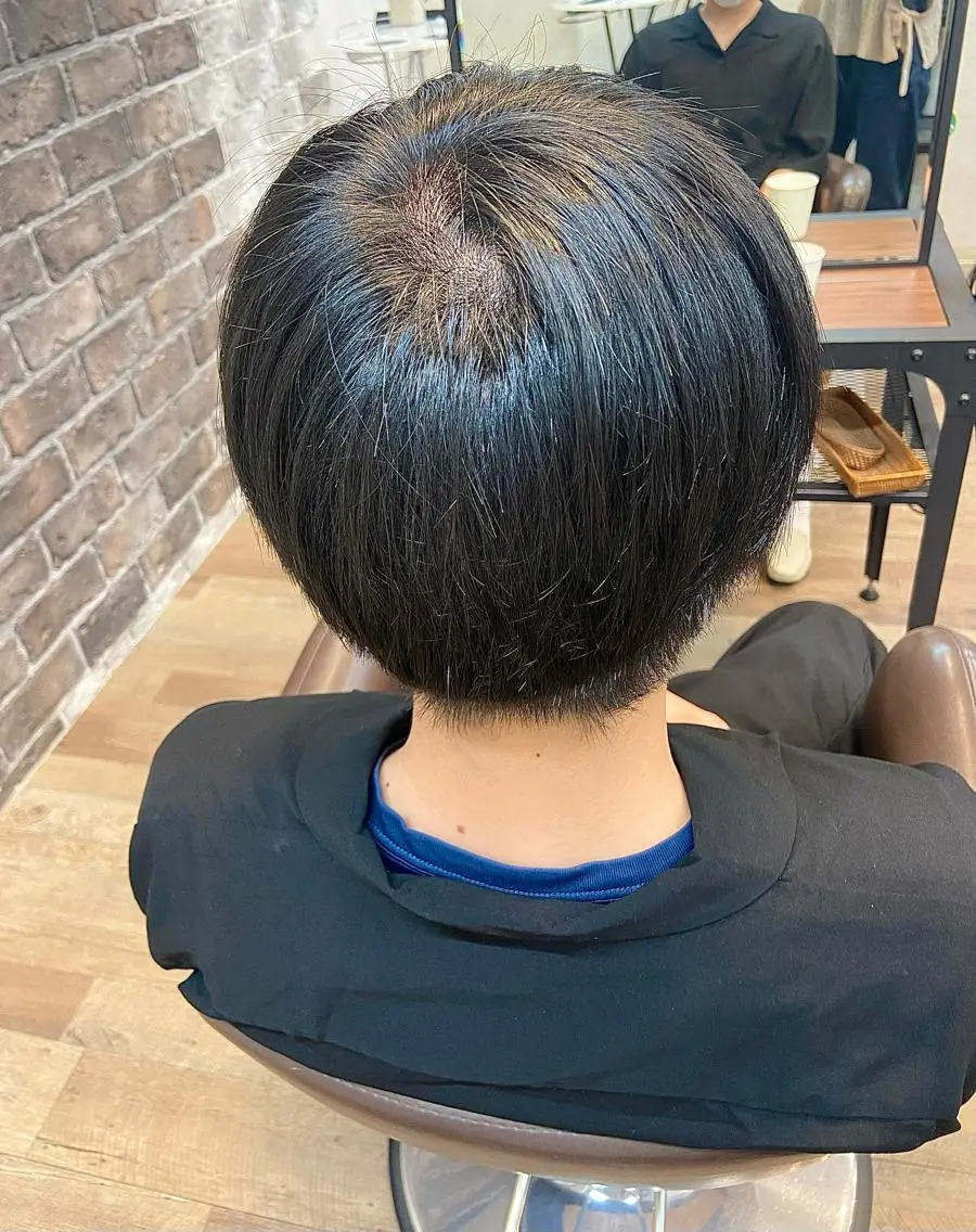 ショート カラー メンズ 渡辺 ゆみのヘアスタイル