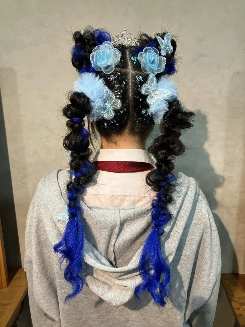 ヘアアレンジ お団子ヘア ツインテール Hair&Make Nahoのマツエク・マツパデザイン