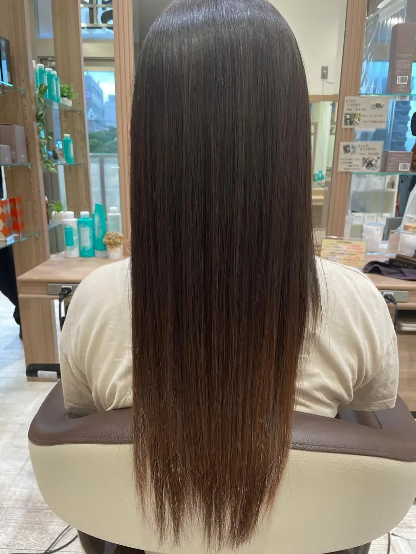 ロング 縮毛矯正 トリートメント 赤澤 海斗のヘアスタイル