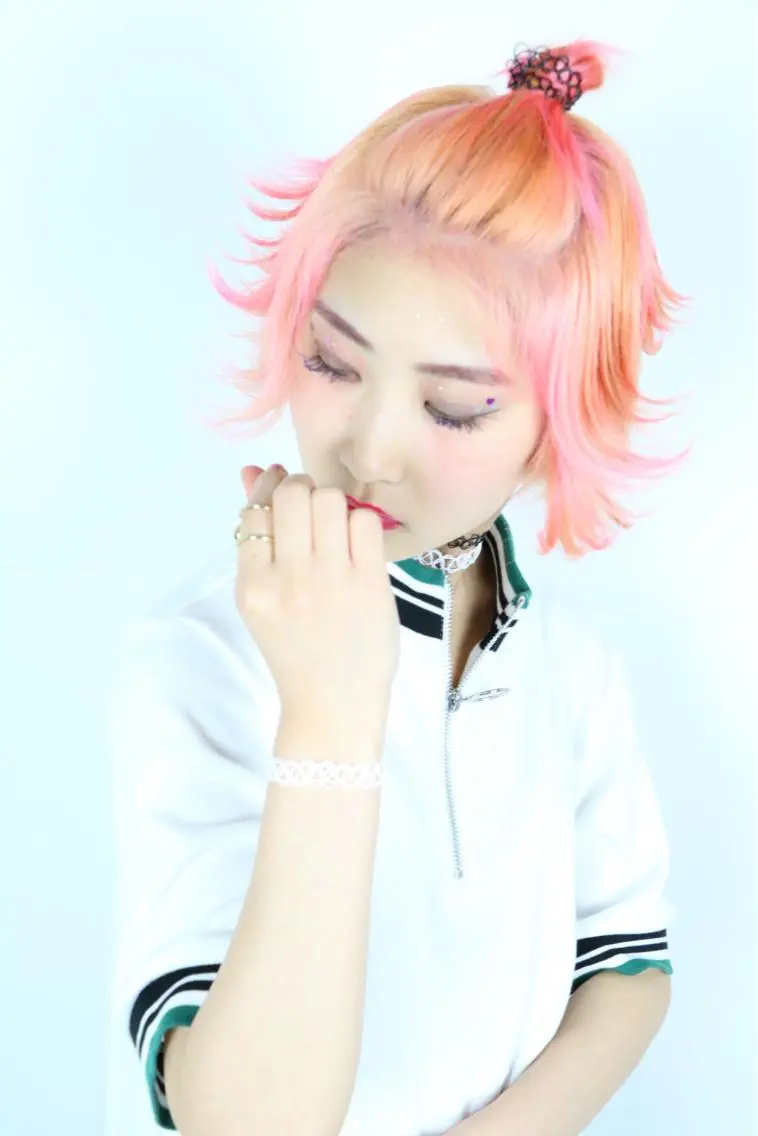 ショート カラー パーマ ヘアアレンジ ピンクカラー ハイトーン特化🤍 浦住のヘアスタイル