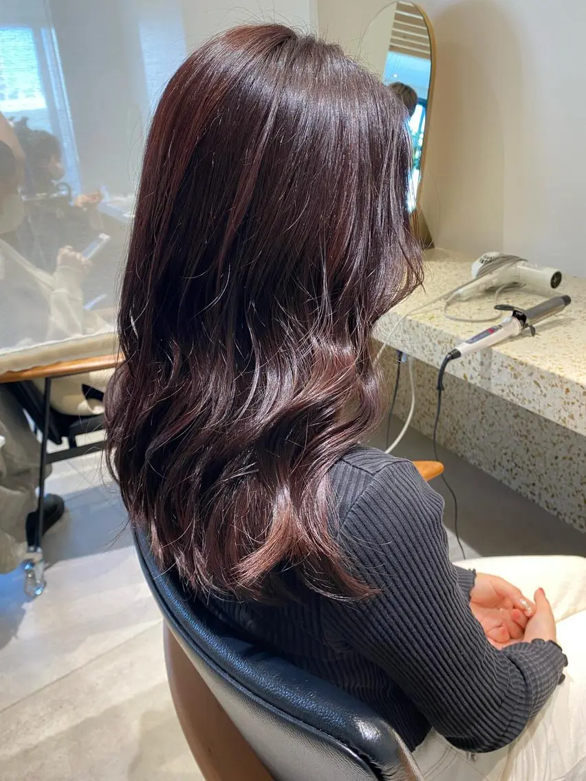 ミディアム カラー ピンクカラー three.大手前 田井 綾乃のヘアスタイル