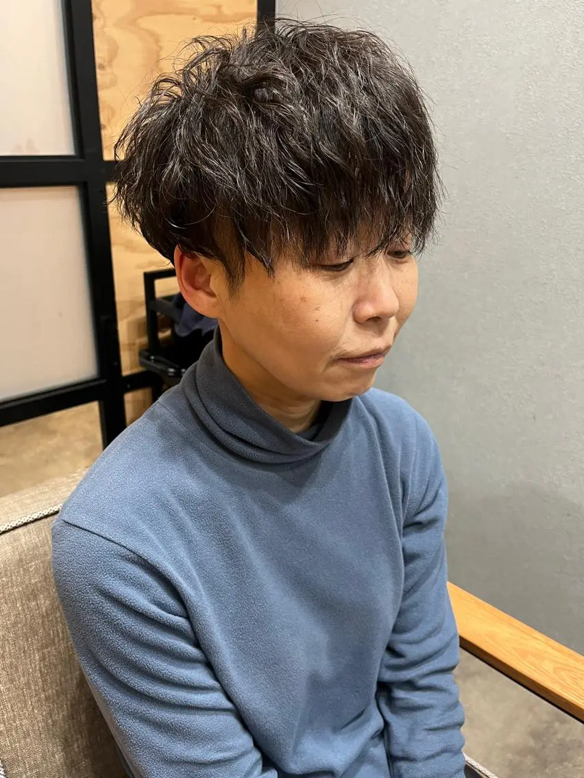 ショート カラー パーマ ヘアアレンジ メンズ キッズ ネイル マツエク・マツパ アイブロウ メンズブリーチ メンズハイライト メンズインナーカラー メンズ韓国風 ブリーチ 久木原 ゆりのヘアスタイル