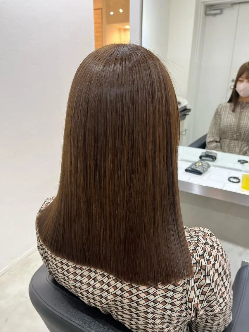 セミロング Viot 銀座 樋口 桃佳のヘアスタイル