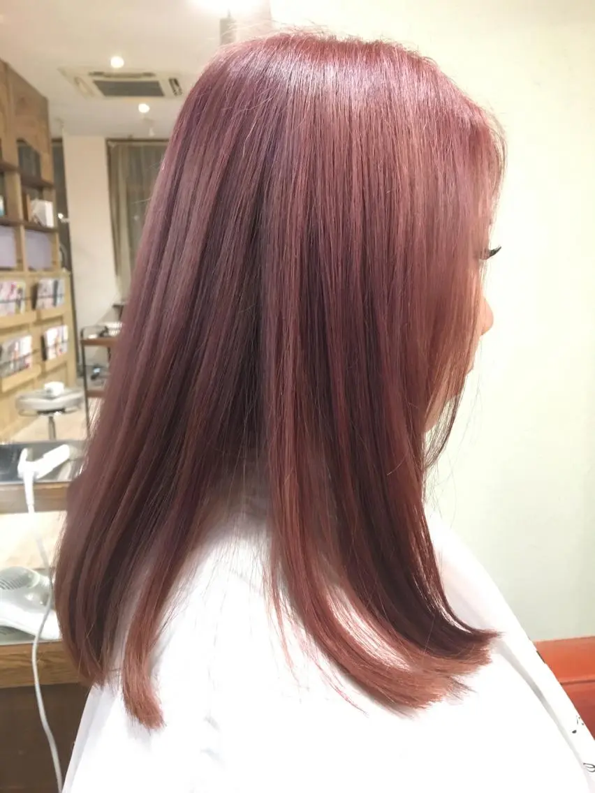 カラー ブリーチ ケアブリーチ ピンクカラー 長岡 俊樹のヘアスタイル
