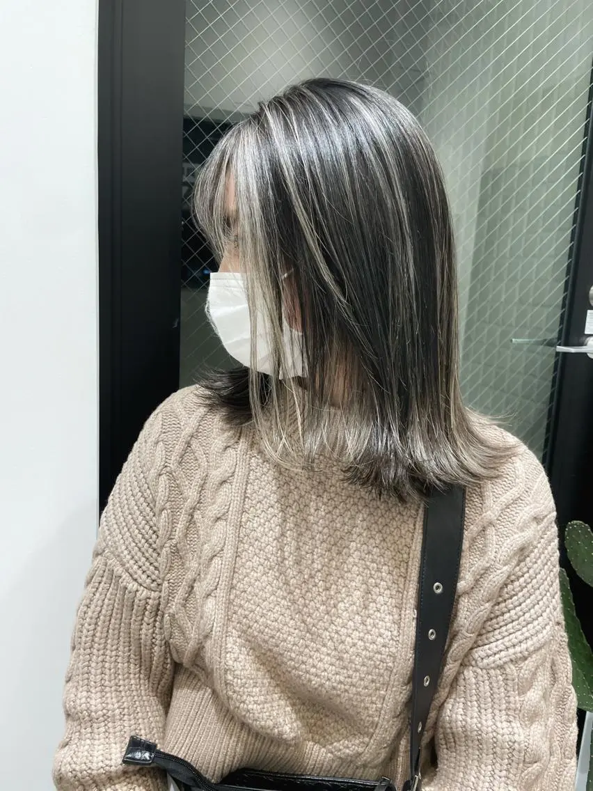 ミディアム カラー グレージュ ハイライトカラー ハイライト カット ヘアカラー トリートメント ヘアセット メンズ特化 パーマ/オザワのヘアスタイル