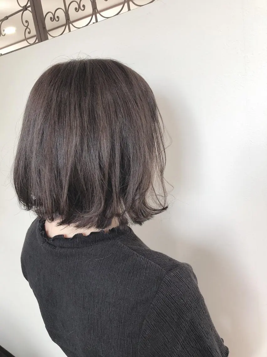 ショート カット ヘアカラー トリートメント 松田 みのりのヘアスタイル