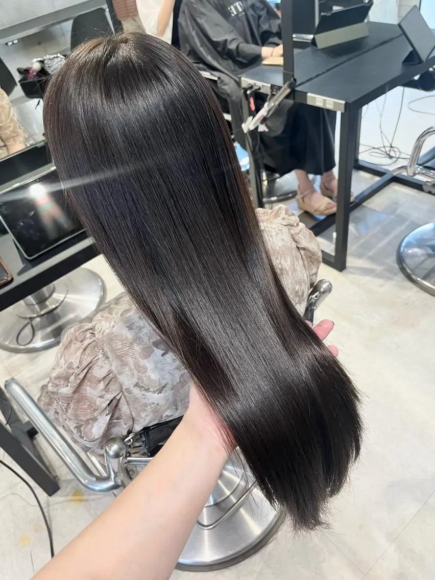 ロング カラー パーマ ヘアアレンジ 透明感カラー✂︎ /縮毛矯正/YUKAのヘアスタイル