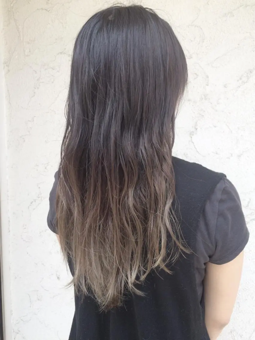 カラー 龍 門のヘアスタイル