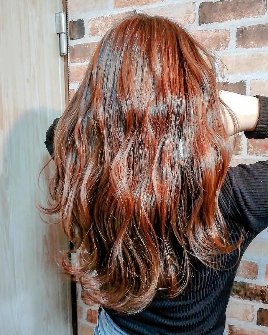 ロング 小林　ローズパープル カット＆カラー美容室のヘアスタイル