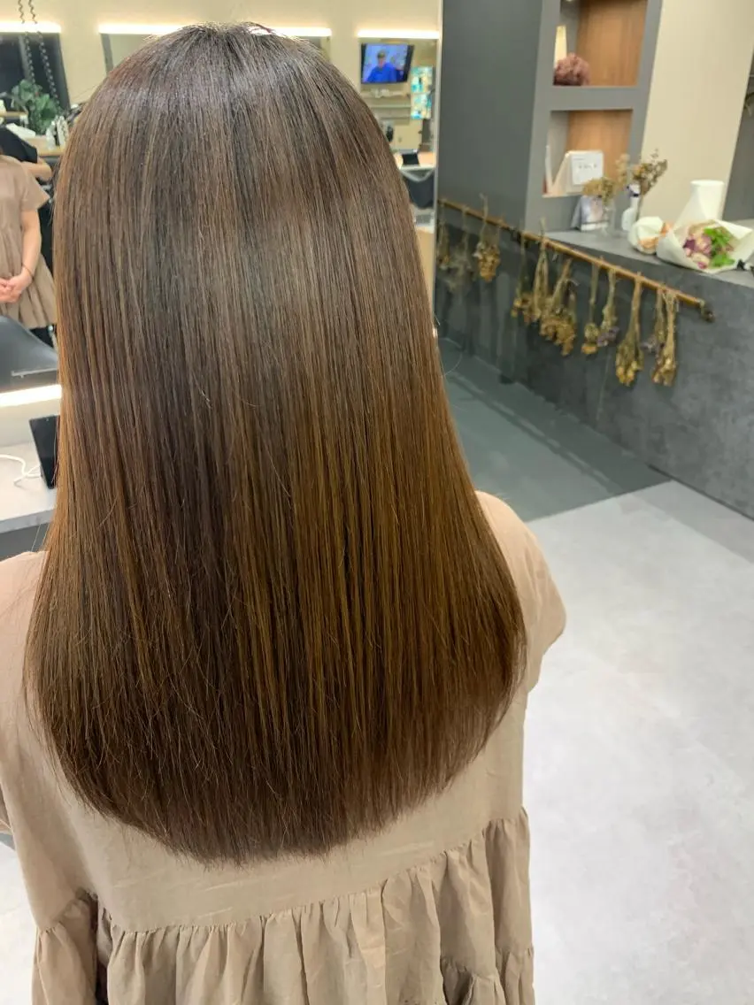 ロング SHU NTAのヘアスタイル