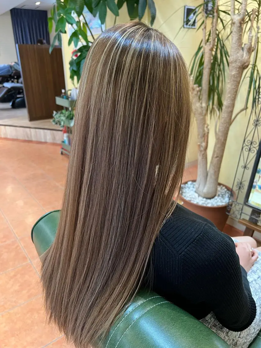 ロング トリートメント 石井 佑樹のヘアスタイル