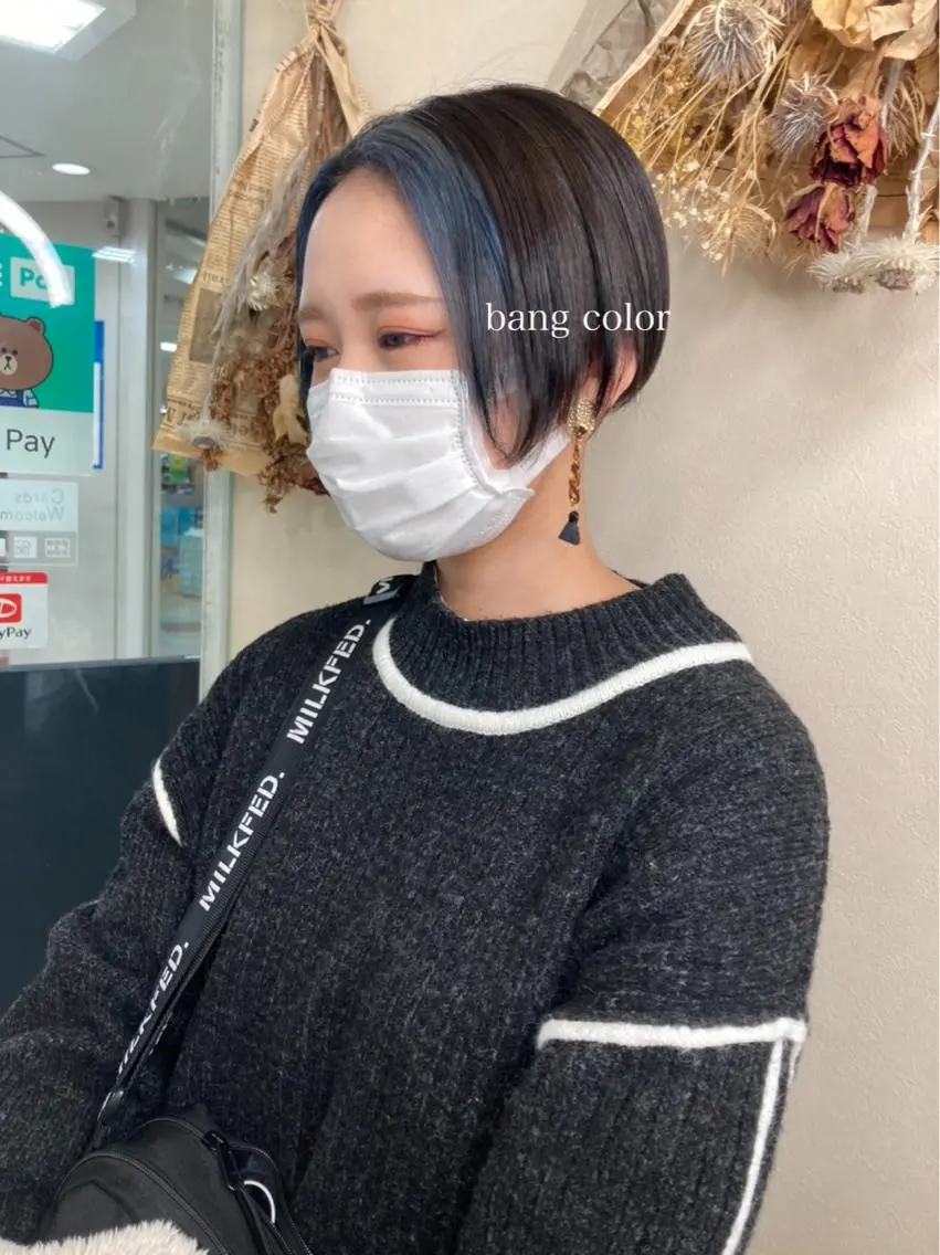ショート カラー 切りっぱなしボブ ショートボブ ハンサムショート ミストバング ブリーチ カット ヘアカラー トリートメント 初めてのショート お任せください✂️のヘアスタイル