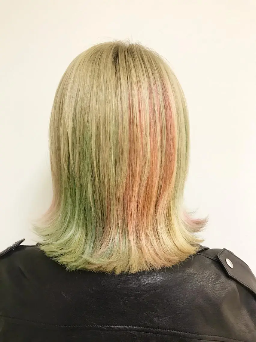 ミディアム カラー パーマ ヘアアレンジ ネイル マツエク・マツパ 吉川 宙翔のヘアスタイル