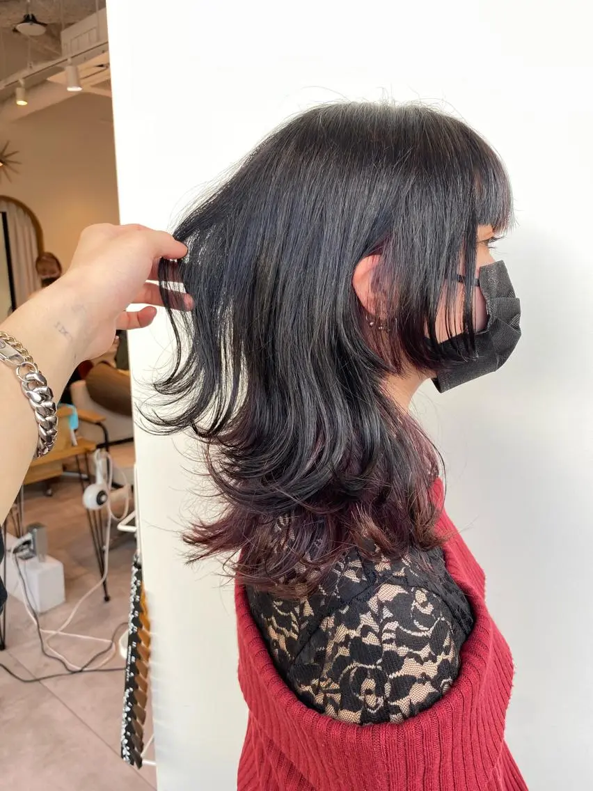 ミディアム ウルフカット 大阪ウルフカット ハッシュカットのヘアスタイル