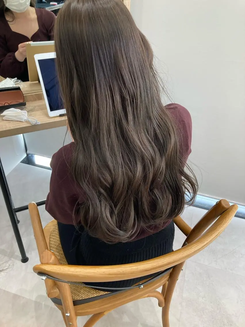 ロング カット ヘアカラー トリートメント ✨色持ちの良い艶 カラー✨蟹江真世のヘアスタイル