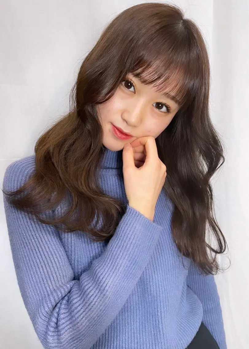 ロング パーマ ヘアアレンジ チョコレートブラウン 髙塚碧🇰🇷 韓国ヘア🎗️のヘアスタイル