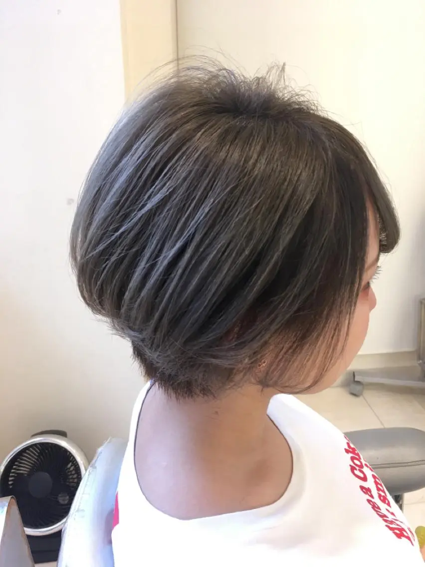 ショート アッシュ 森島 雅之のヘアスタイル